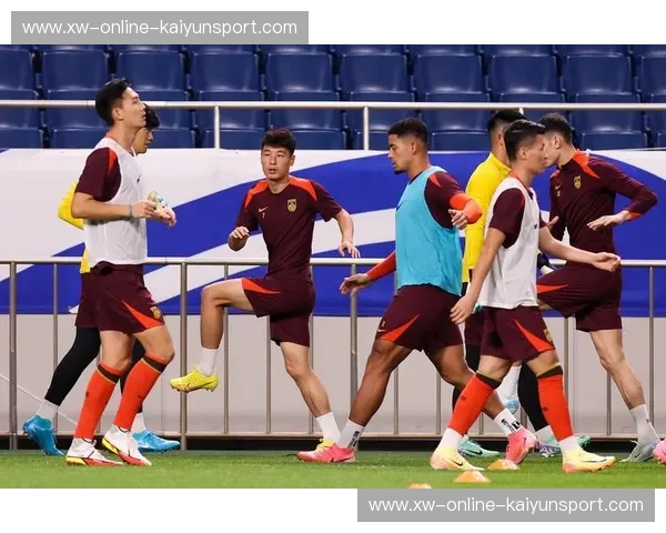 国足vs香港直播:一场牵动亿万心弦的绿茵对决 国足vs香港直播:一场牵动亿万心弦的绿茵对决